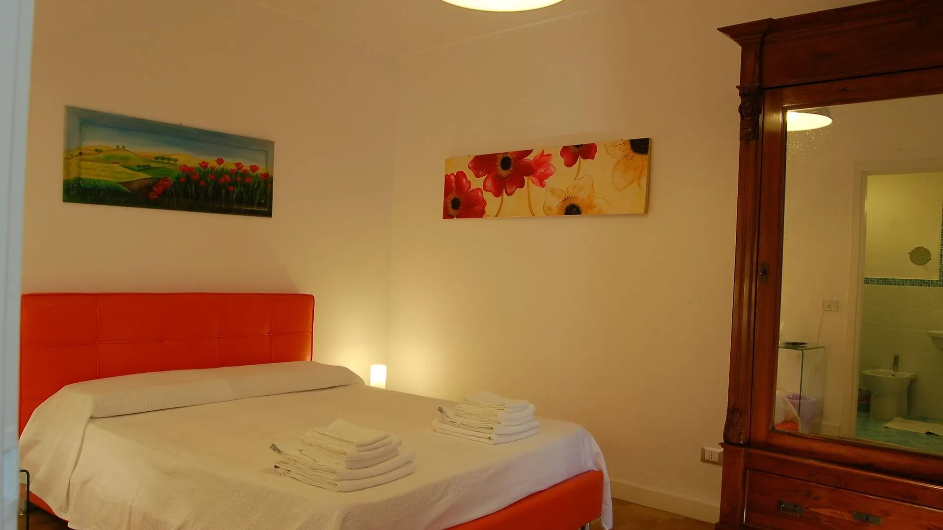 *** לינה וארוחת בוקר פלרמו Federico Secondo B&B איטליה